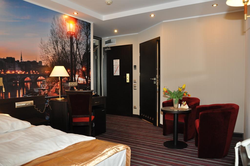 Hotel Atrium Nowy Tomyśl 외부 사진
