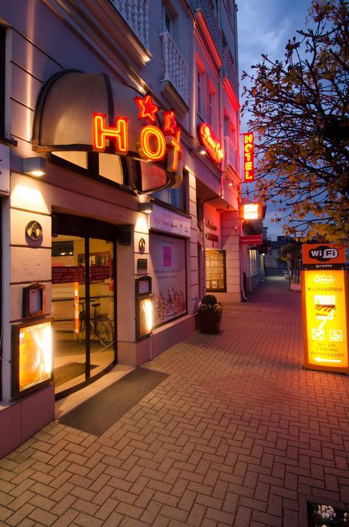 Hotel Atrium Nowy Tomyśl 외부 사진