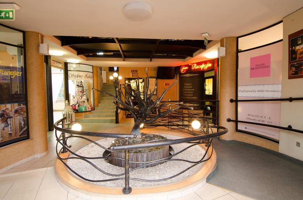 Hotel Atrium Nowy Tomyśl 외부 사진