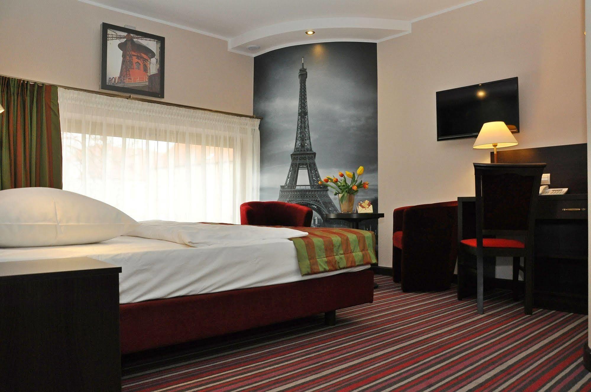 Hotel Atrium Nowy Tomyśl 외부 사진
